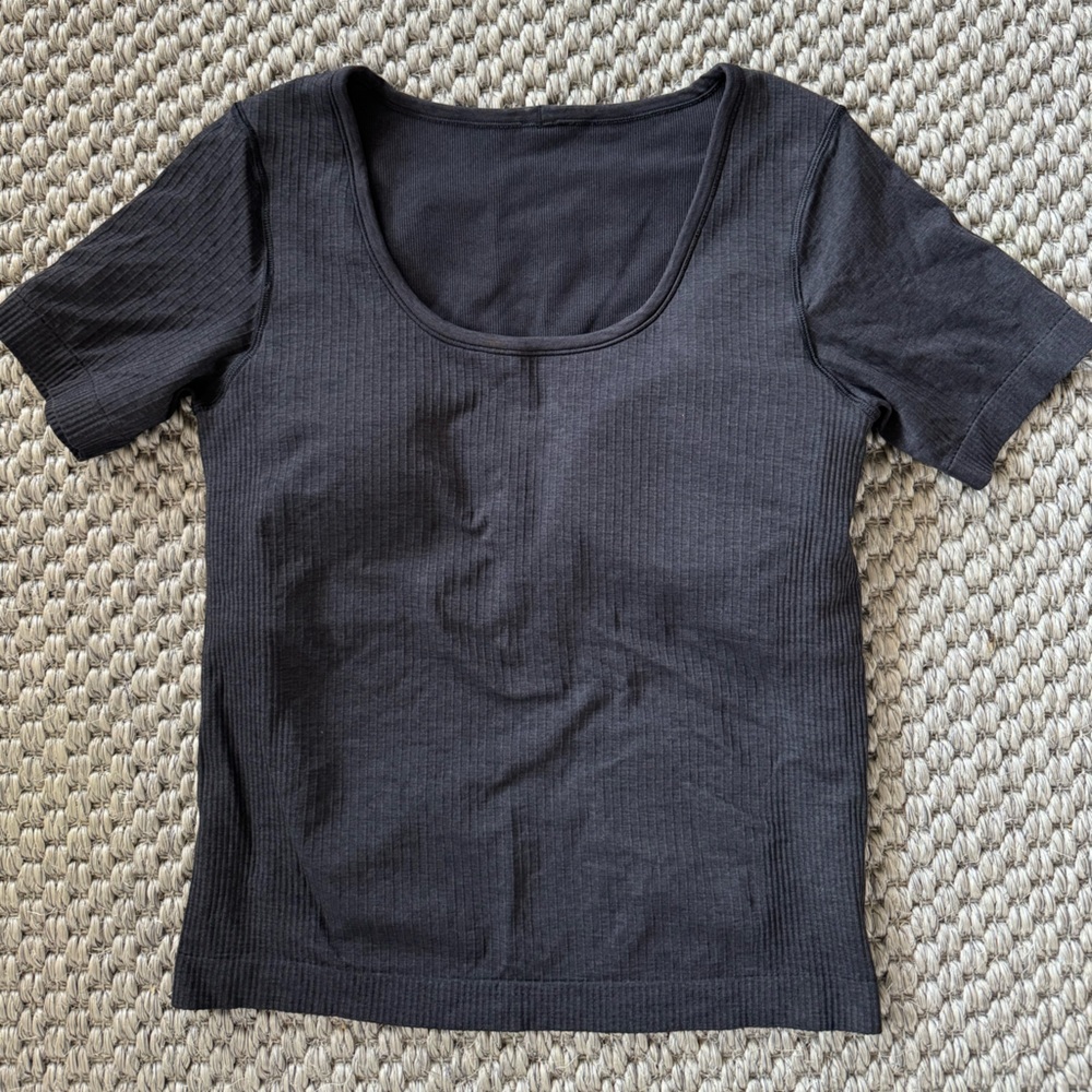 Lululemon Ebb to Street Short Sleeve Top Size 10